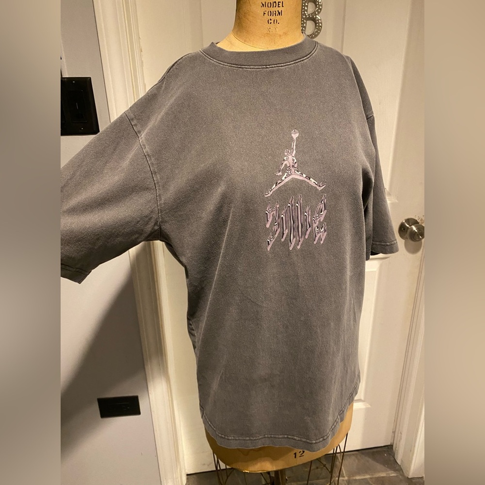 Jordan Gray T-shirt